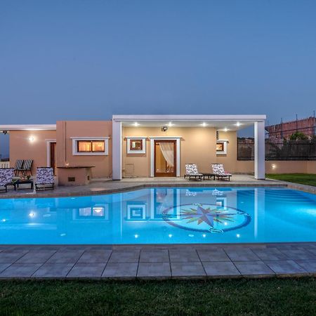 Nikola'S Villa Stalos Chania Exteriör bild